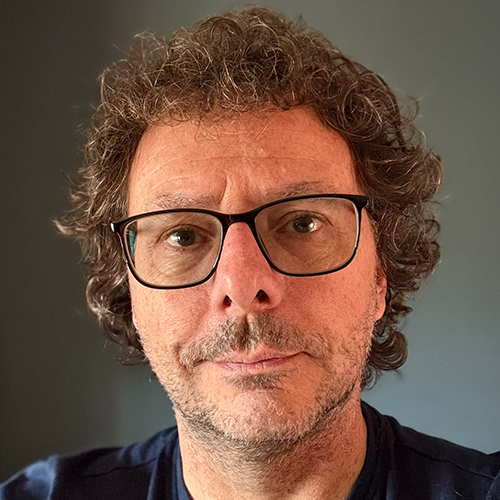 Andy Mott headshot_square